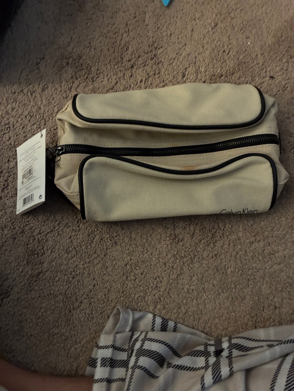 Calvin Klein Beige and Black Men's Toiletry Kit